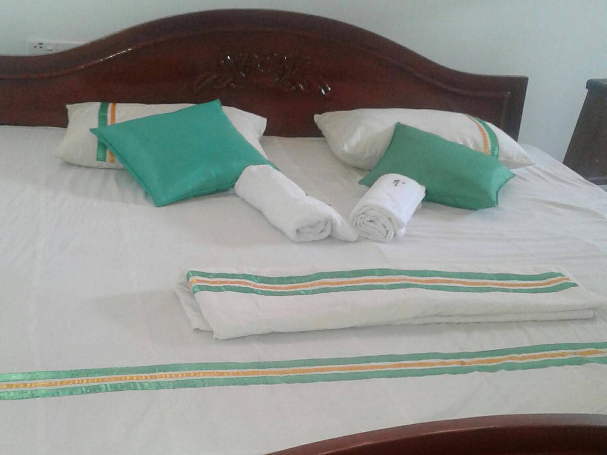 Travelway Village Habarana Bagian luar foto